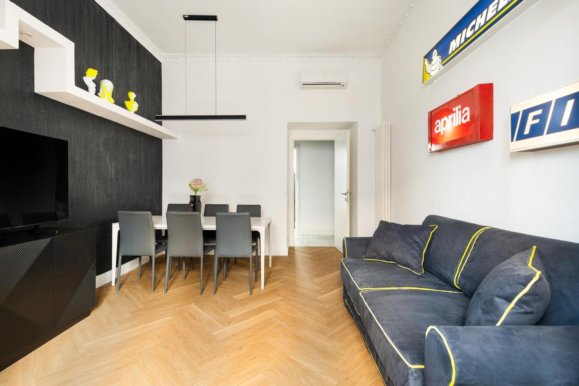 Iflat New Spacious & Classy In Monti Rom