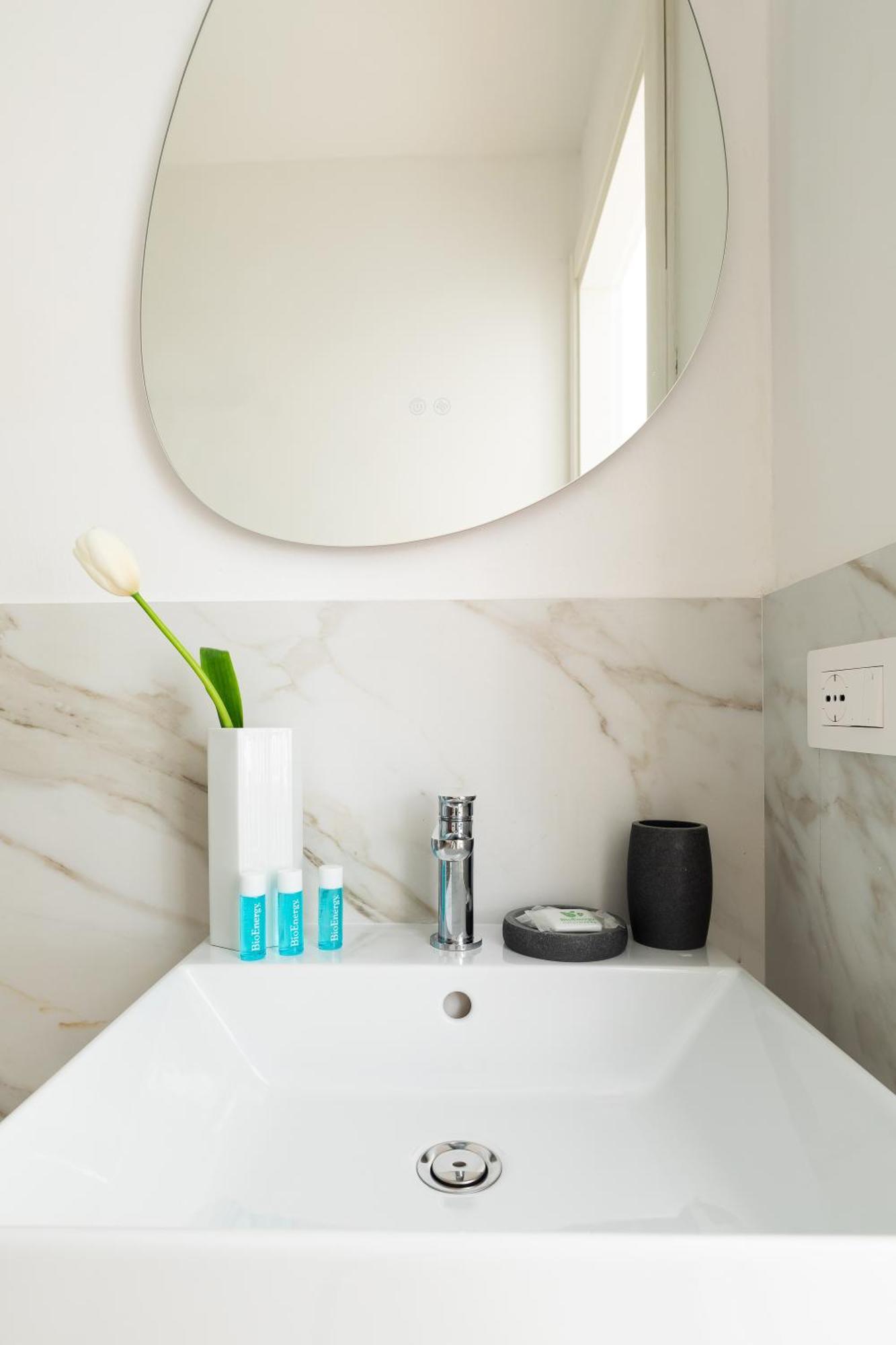 Iflat New Spacious & Classy In Monti *